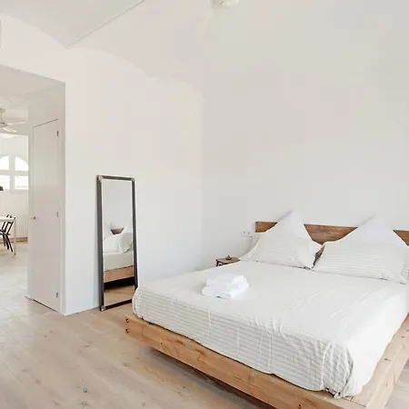 Clara's Loft *